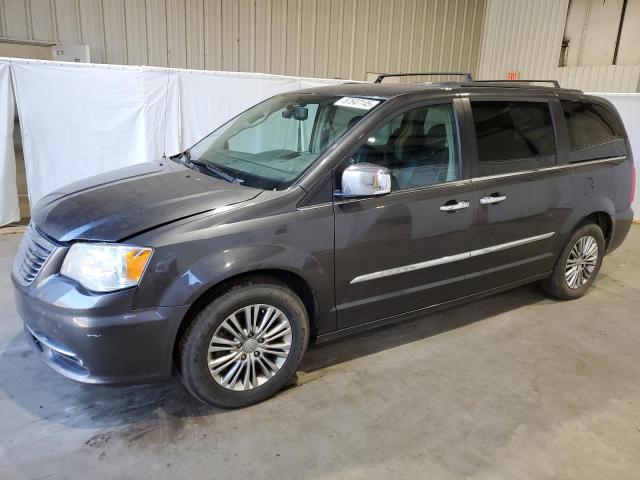 Photo 1 from auction – 2015 CHRYSLER TOWN & COU with VIN 2C4RC1CGXFR756060