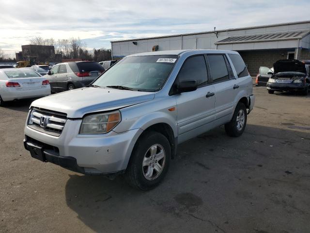 HONDA PILOT LX 2007 with VIN 2HKYF18177H530385 - Photo from auction