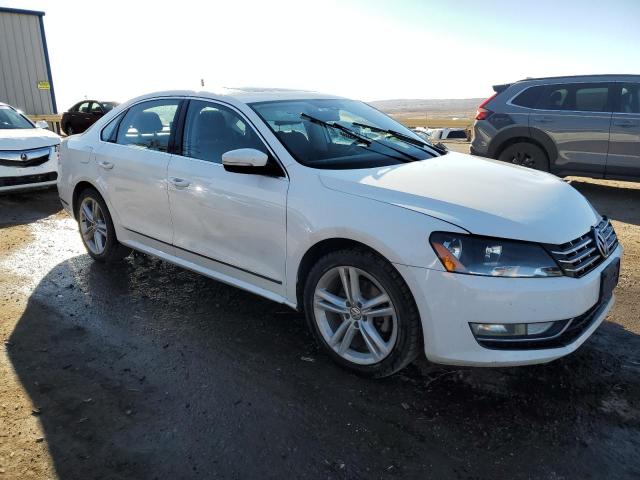 Photo 4 from auction – 2014 VOLKSWAGEN PASSAT SE with VIN 1VWBN7A33EC001951