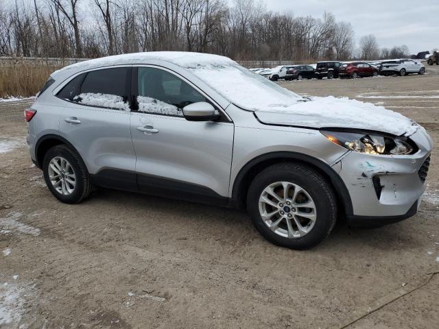 Photo 4 from auction – 2020 FORD ESCAPE SE with VIN 1FMCU9G67LUA09819