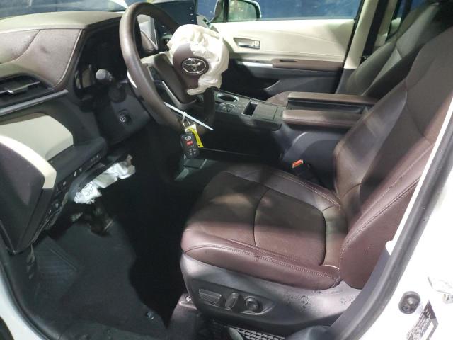 Photo 7 from auction – 2023 TOYOTA SIENNA LIM with VIN 5TDESKFC9PS082542
