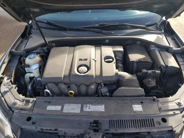 Photo 11 from auction – 2014 VOLKSWAGEN PASSAT S with VIN 1VWAP7A3XEC026089