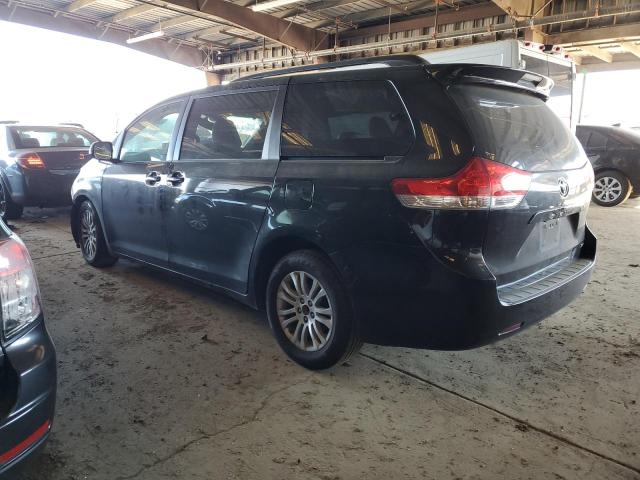 Photo 2 from auction – 2011 TOYOTA SIENNA XLE with VIN 5TDYK3DC4BS002451