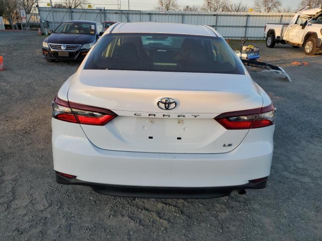 Photo 6 from auction – 2022 TOYOTA CAMRY LE with VIN 4T1R11AK2NU069729