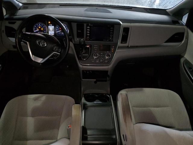 Photo 8 from auction – 2018 TOYOTA SIENNA LE with VIN 5TDJZ3DC0JS208295