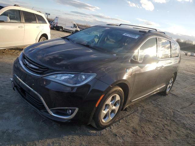 CHRYSLER PACIFICA E 2017 with VIN 2C4RC1N70HR812359 - Photo from auction
