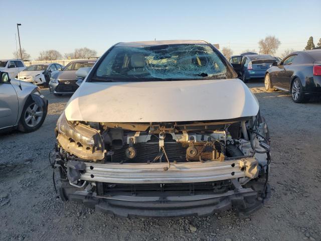 Photo 5 from auction – 2017 TOYOTA PRIUS PRIM with VIN JTDKARFP9H3055586