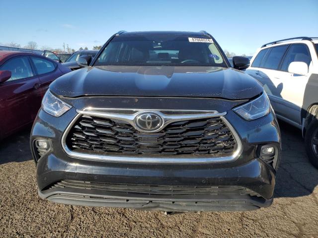 Photo 5 from auction – 2021 TOYOTA HIGHLANDER with VIN 5TDYZRAH0MS517612