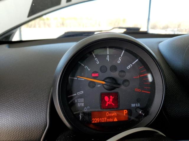 Photo 9 from auction – 2016 MINI COOPER COU with VIN WMWZB3C54GWR47931