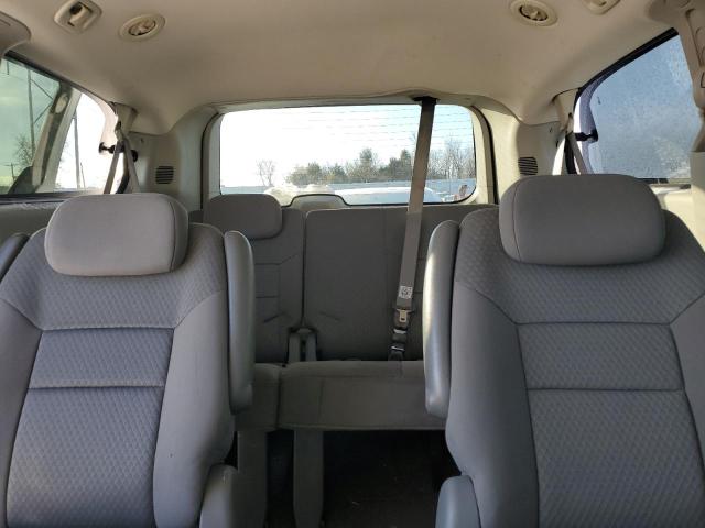 Photo 10 from auction – 2010 CHRYSLER TOWN & COU with VIN 2A4RR4DE5AR368668