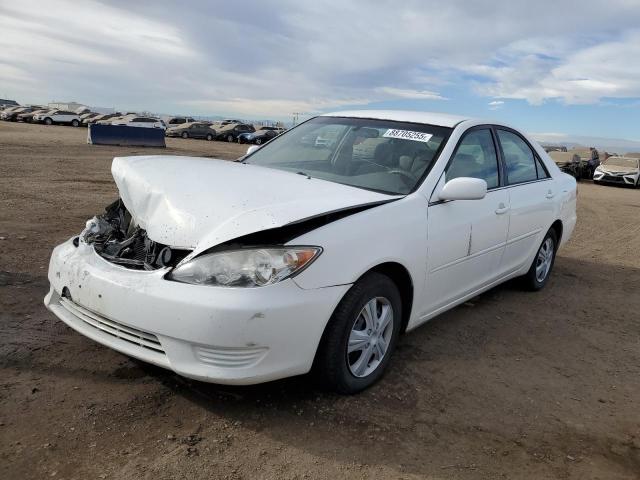 TOYOTA CAMRY LE 2005 with VIN 4T1BE32K35U587896 - Photo from auction