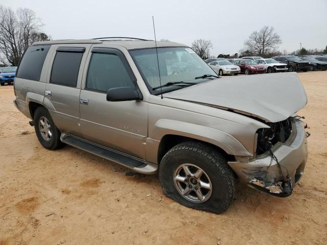 Photo 4 from auction – 2000 CADILLAC ESCALADE L with VIN 1GYEK63R9YR218680