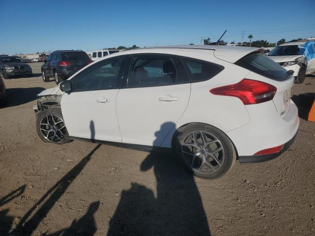 Фото 2 с аукциона – 2016 FORD FOCUS SE с VIN 1FADP3K21GL246454