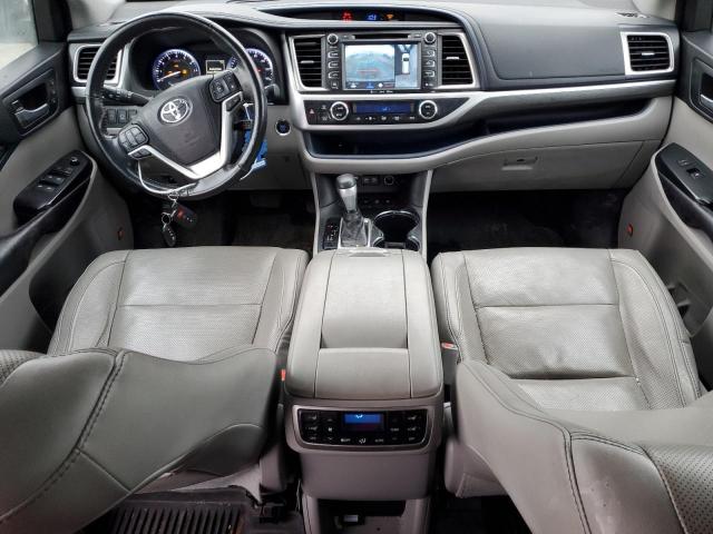 Photo 8 from auction – 2017 TOYOTA HIGHLANDER with VIN 5TDDZRFH1HS380709
