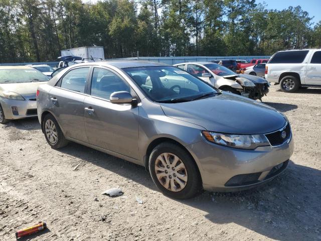 Zdjęcie 4 z aukcji – 2010 KIA FORTE EX z VIN KNAFU4A28A5866049