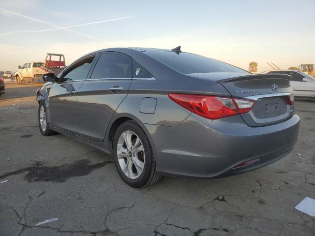 Photo 2 from auction – 2012 HYUNDAI SONATA SE with VIN 5NPEC4AC8CH330358