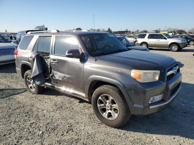 Photo 4 from auction – 2010 TOYOTA 4RUNNER SR with VIN JTEBU5JR7A5022875