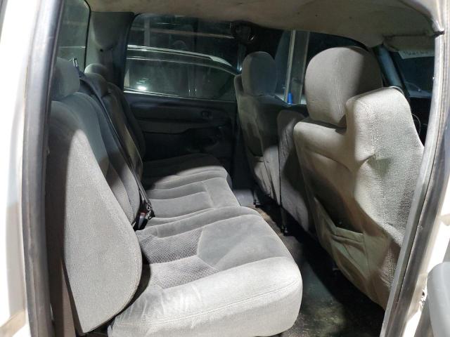 Photo 10 from auction – 2004 CHEVROLET SILVERADO with VIN 1GCHC23U34F158131