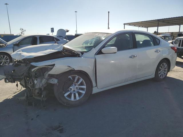 NISSAN ALTIMA 2.5 2016 with VIN 1N4AL3AP2GN319380 - Photo from auction