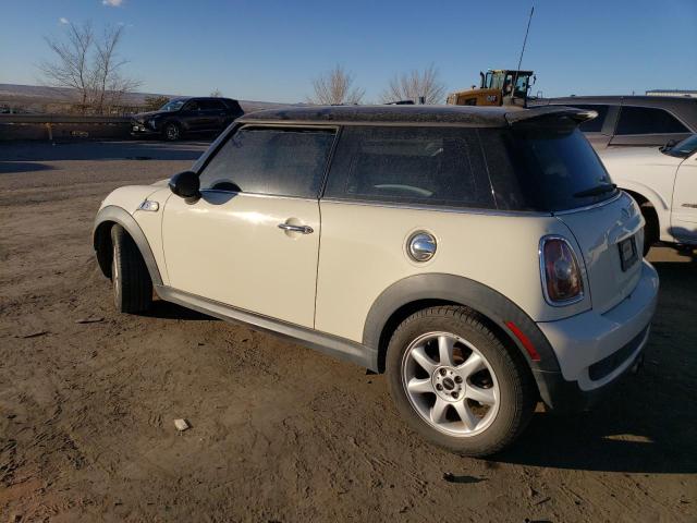 Photo 2 from auction – 2010 MINI COOPER S with VIN WMWMF7C59ATZ70023