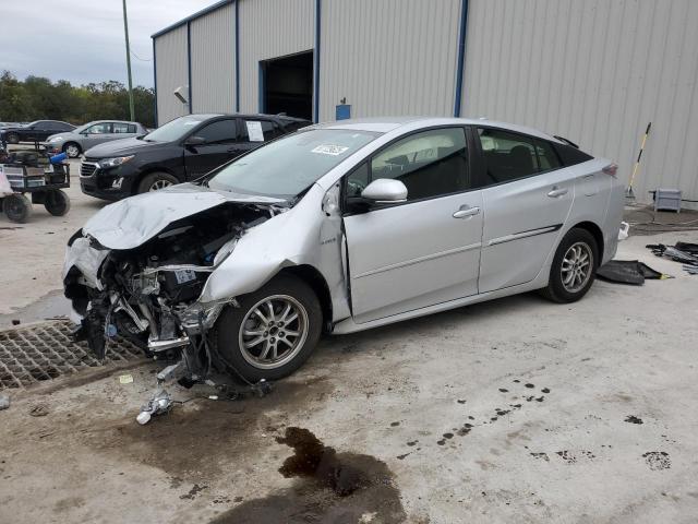 TOYOTA PRIUS 2018 with VIN JTDKARFU7J3550008 - Photo from auction