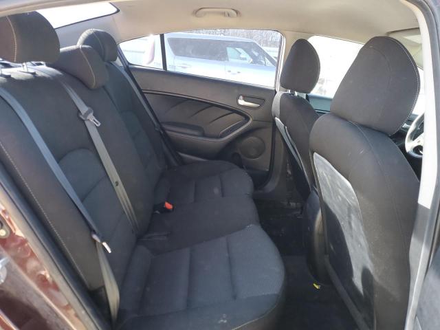 Photo 10 from auction – 2017 KIA FORTE LX with VIN 3KPFK4A71HE077602