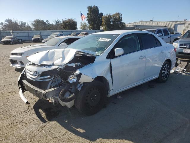 TOYOTA COROLLA BA 2013 with VIN JTDBU4EEXDJ117660 - Photo from auction