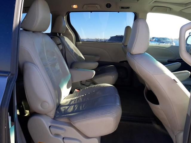 Photo 11 from auction – 2011 TOYOTA SIENNA XLE with VIN 5TDYK3DC5BS112103