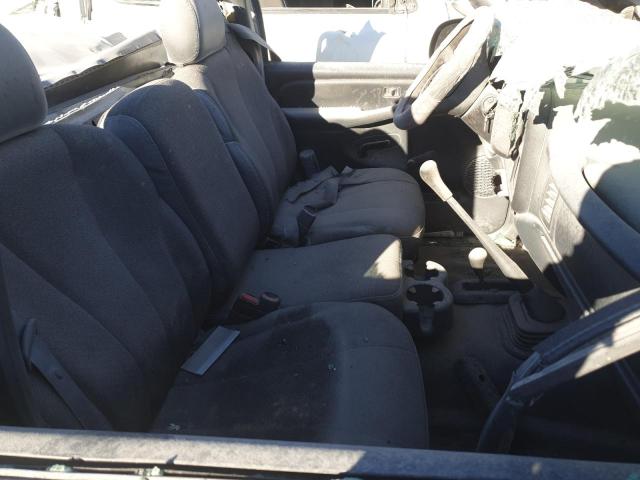 Photo 10 from auction – 2001 CHEVROLET SILVERADO with VIN 1GCEK14W11Z140558