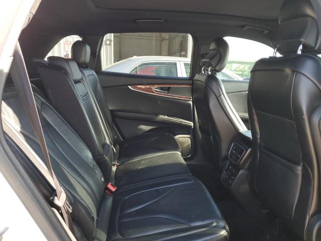 Photo 11 from auction – 2016 LINCOLN MKX RESERV with VIN 2LMTJ6LR8GBL58527