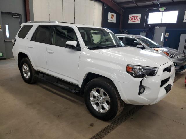 Photo 4 from auction – 2016 TOYOTA 4RUNNER SR with VIN JTEBU5JR1G5285940