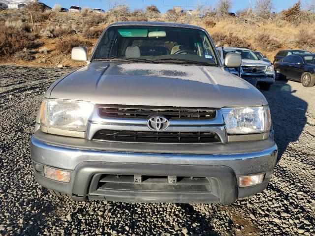 Photo 5 from auction – 2001 TOYOTA 4RUNNER SR with VIN JT3GN86R010189369