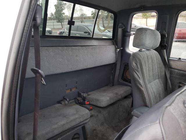 Photo 10 from auction – 2000 TOYOTA TACOMA XTR with VIN 4TASM92N1YZ653336