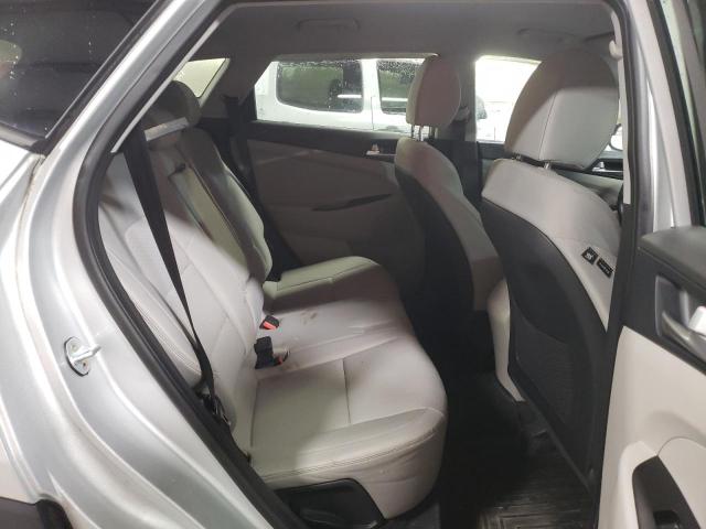 Photo 10 from auction – 2019 HYUNDAI TUCSON SE with VIN KM8J2CA41KU944866