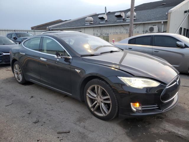 Photo 4 from auction – 2013 TESLA MODEL S with VIN 5YJSA1AG3DFP08421