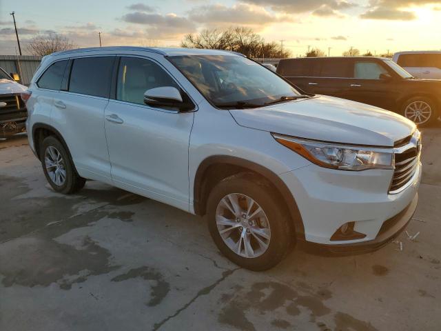 Photo 4 from auction – 2015 TOYOTA HIGHLANDER with VIN 5TDKKRFH6FS084156