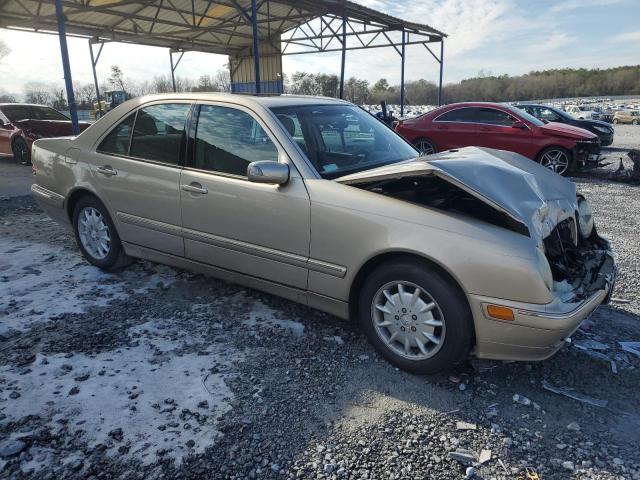 Photo 4 from auction – 2001 MERCEDES-BENZ E 320 with VIN WDBJF65J41B302810