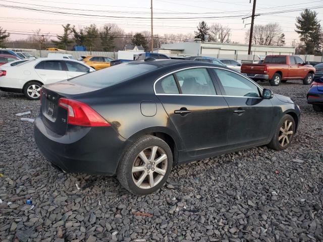 Photo 3 from auction – 2016 VOLVO S60 PREMIE with VIN YV126MFK0G2393790