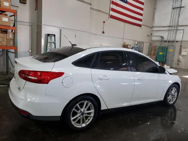 Photo 3 from auction – 2015 FORD FOCUS SE with VIN 1FADP3F21FL220414