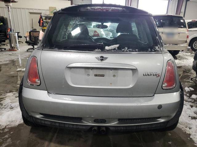 Photo 6 from auction – 2005 MINI COOPER S with VIN WMWRE33575TG98579