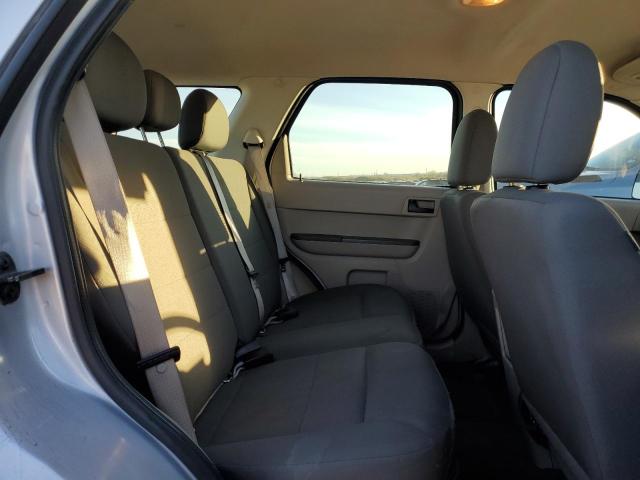 Photo 11 from auction – 2011 FORD ESCAPE XLS with VIN 1FMCU0C72BKA61735