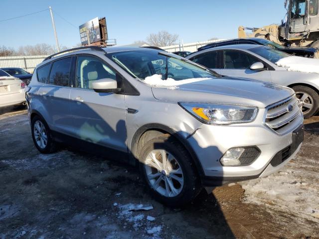 Photo 4 from auction – 2018 FORD ESCAPE SE with VIN 1FMCU0GD2JUA72771