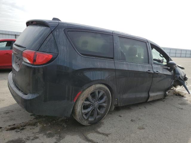 Photo 3 from auction – 2019 CHRYSLER PACIFICA T with VIN 2C4RC1FG6KR738595