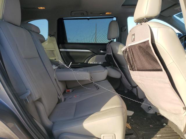 Photo 11 from auction – 2015 TOYOTA HIGHLANDER with VIN 5TDJKRFH6FS138115
