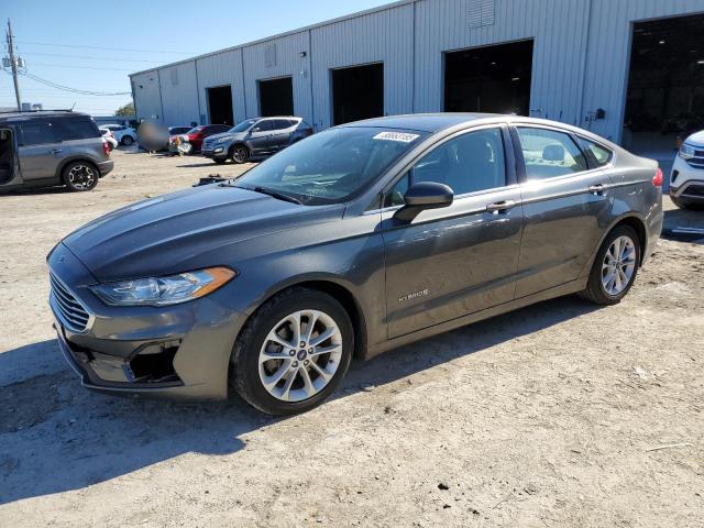 FORD FUSION SE 2019 with VIN 3FA6P0LU1KR264101 - Photo from auction