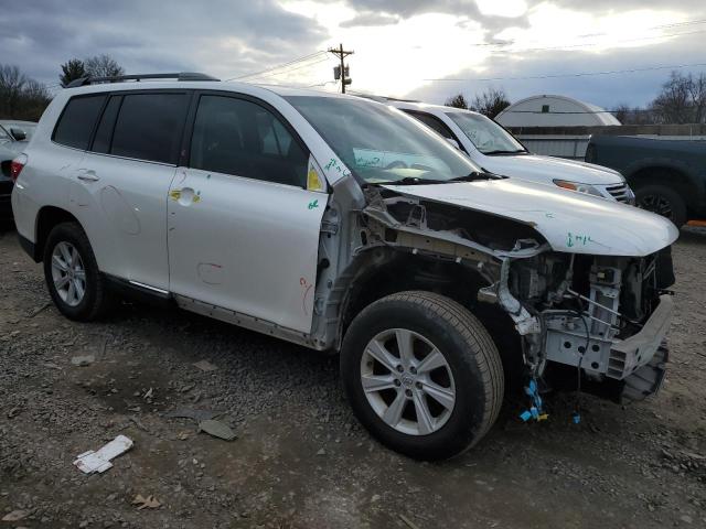 Photo 4 from auction – 2013 TOYOTA HIGHLANDER with VIN 5TDBK3EH4DS197535