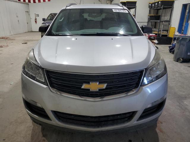Photo 5 from auction – 2017 CHEVROLET TRAVERSE L with VIN 1GNKRFED3HJ305194