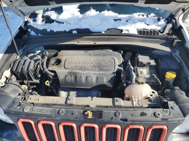 Photo 12 from auction – 2017 JEEP RENEGADE S with VIN ZACCJAAB5HPF32060