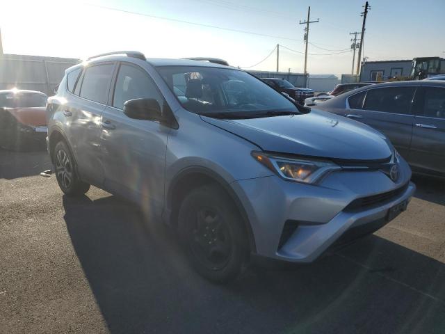 Photo 4 from auction – 2017 TOYOTA RAV4 LE with VIN 2T3BFREV9HW611734
