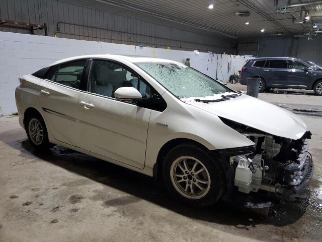 Photo 4 from auction – 2018 TOYOTA PRIUS with VIN JTDKARFU8J3063271
